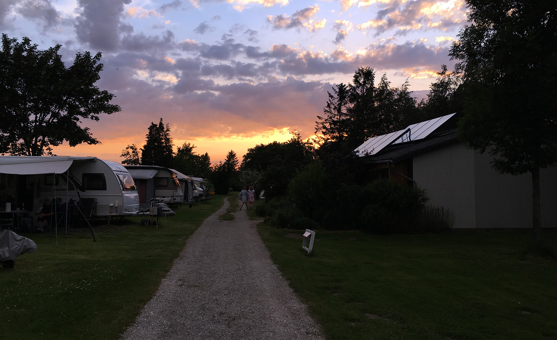 Gemütlicher Elbdeich-Camping Kollmar
