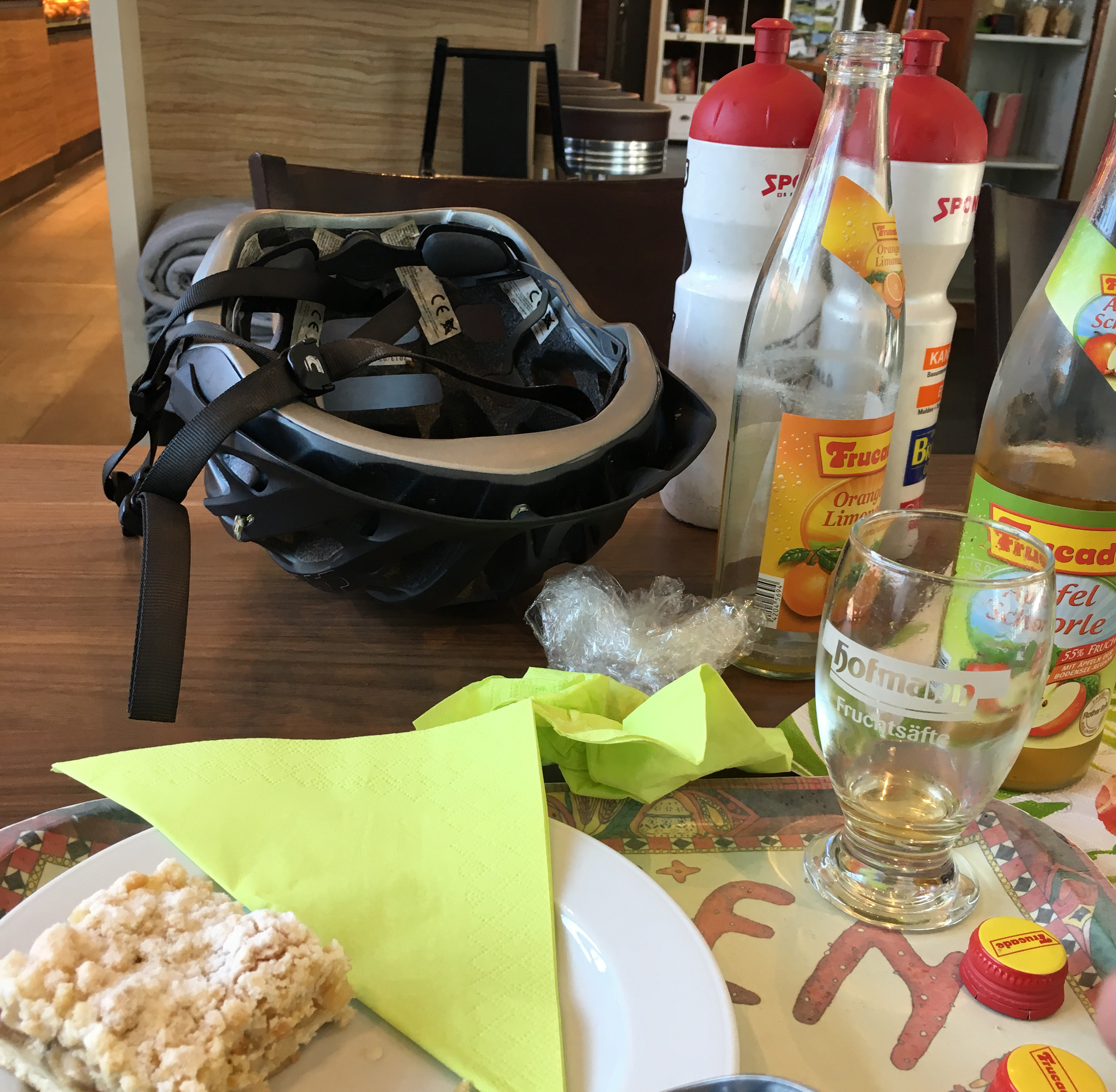 14:10 Uhr. Letztes Foto des Tages. Trinken, trinken, trinken...